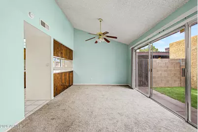 827 S Hacienda Drive, Tempe, AZ 85281 - Photo 1