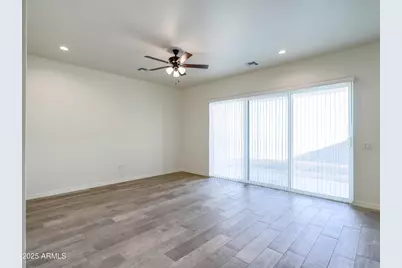 11000 W Cove Drive, Arizona City, AZ 85123 - Photo 26