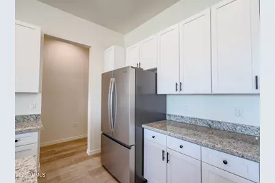 11000 W Cove Drive, Arizona City, AZ 85123 - Photo 6