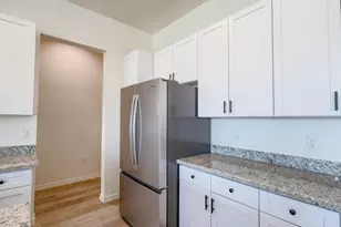 11000 W Cove Dr, Arizona City, AZ 85123 - Photo 6
