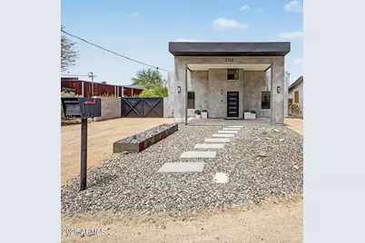2312 E Curnow Drive, Phoenix, AZ 85016 - Photo 2