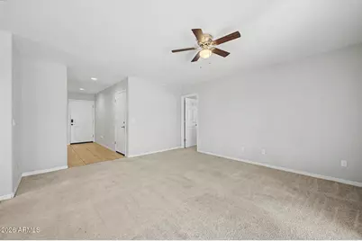 423 W Alicia Drive, Phoenix, AZ 85041 - Photo 8