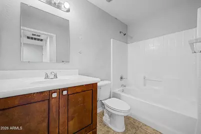 423 W Alicia Drive, Phoenix, AZ 85041 - Photo 16