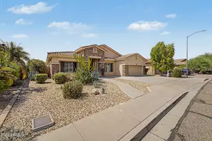 2335 W Maya Way, Phoenix, AZ 85085 - Photo 2