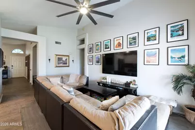 22418 N 74th Lane, Glendale, AZ 85310 - Photo 12