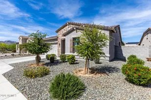 18926 W Solano Dr, Litchfield Park, AZ 85340 - Photo 4