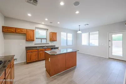 16205 W Gibson Lane, Goodyear, AZ 85338 - Photo 14