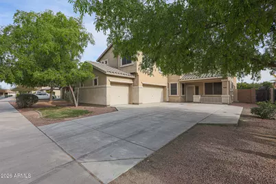 16205 W Gibson Lane, Goodyear, AZ 85338 - Photo 2