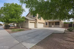16205 W Gibson Ln, Goodyear, AZ 85338 - Photo 2