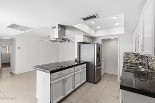 3109 W Loma Ln, Phoenix, AZ 85051 - Photo 6