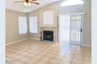7427 W Crest Lane, Glendale, AZ 85310 - Photo 4
