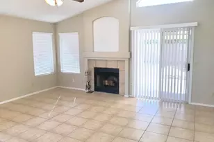 7427 W Crest Ln, Glendale, AZ 85310 - Photo 4