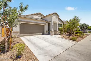 7815 S 44th Ln, Laveen, AZ 85339 - Photo 4