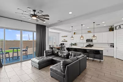 18884 W Shaw Butte Drive, Surprise, AZ 85388 - Photo 6