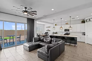 18884 W Shaw Butte Dr, Surprise, AZ 85388 - Photo 6