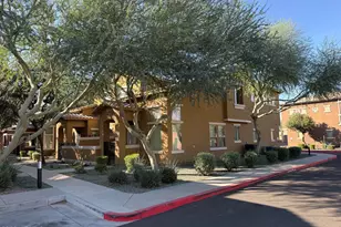 15240 N 142nd Ave, Surprise, AZ 85379 - Photo 8