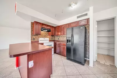 7257 W Northview Avenue, Glendale, AZ 85303 - Photo 14