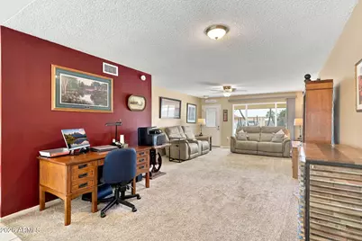 9810 W Blue Ridge Drive, Sun City, AZ 85351 - Photo 2