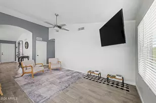 3113 W Rose Garden Ln, Phoenix, AZ 85027 - Photo 10