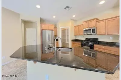 2526 W Desert Vista Trail, Phoenix, AZ 85085 - Photo 6
