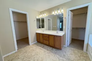 2526 W Desert Vista Trail, Phoenix, AZ 85085 - Photo 16