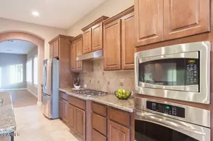 31498 N 129th Dr, Peoria, AZ 85383 - Photo 6