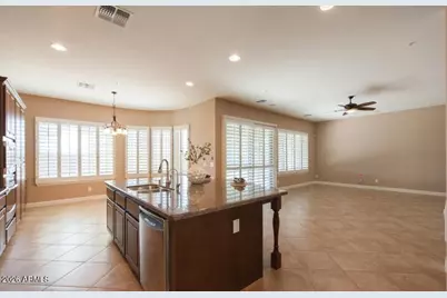 31498 N 129th Drive, Peoria, AZ 85383 - Photo 8