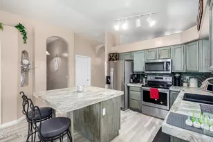 20038 N 38th Ln, Glendale, AZ 85308 - Photo 8