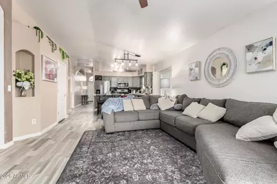 20038 N 38th Lane, Glendale, AZ 85308 - Photo 6