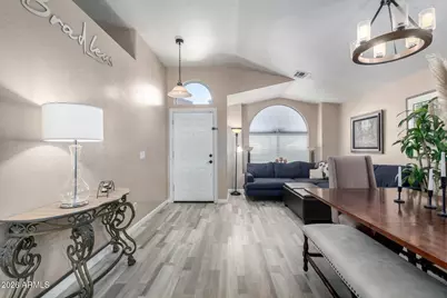 20038 N 38th Lane, Glendale, AZ 85308 - Photo 2