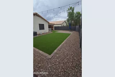 151 W Sagebrush Street, Gilbert, AZ 85233 - Photo 10