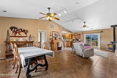 8030 April Drive, Flagstaff, AZ 86004 - Photo 6