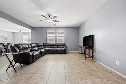 10215 N 185th Lane, Waddell, AZ 85355 - Photo 10