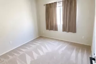 22009 N 29th Dr, Phoenix, AZ 85027 - Photo 16