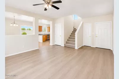 22009 N 29th Drive, Phoenix, AZ 85027 - Photo 2