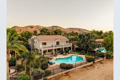 120 W Southern Hills Road, Phoenix, AZ 85023 - Photo 2