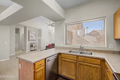 2801 N Litchfield Road #17, Goodyear, AZ 85395 - Photo 8