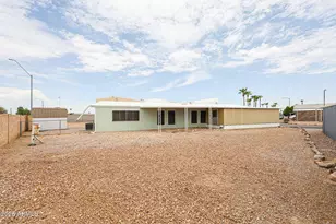 8301 N 103rd Ave, Peoria, AZ 85345 - Photo 2