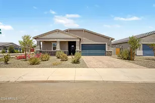 4562 N 177th Dr, Goodyear, AZ 85395 - Photo 2