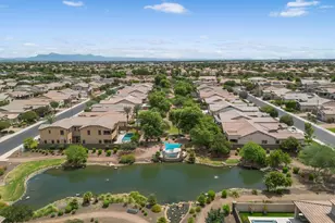 992 E Parkview Dr, Gilbert, AZ 85295 - Photo 62
