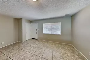 4136 N 81st Ave, Phoenix, AZ 85033 - Photo 2