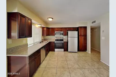 4136 N 81st Avenue, Phoenix, AZ 85033 - Photo 4