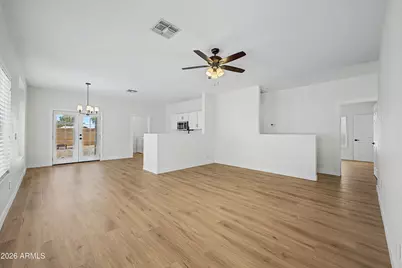 30333 N Plantation Drive, San Tan Valley, AZ 85143 - Photo 4