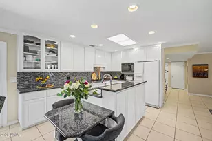 955 E Eveningstar Ln, Tempe, AZ 85283 - Photo 10