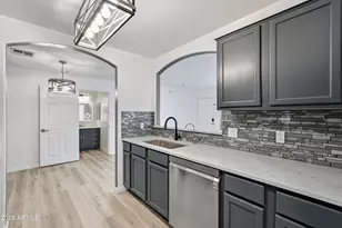 2950 W Louise Dr, Phoenix, AZ 85027 - Photo 20