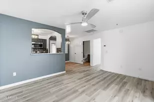 2950 W Louise Dr, Phoenix, AZ 85027 - Photo 16