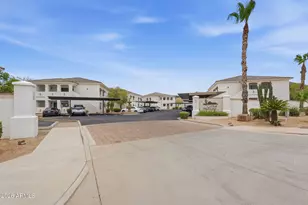 2950 W Louise Dr, Phoenix, AZ 85027 - Photo 44