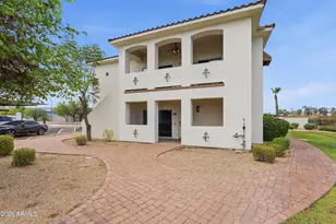 2950 W Louise Dr, Phoenix, AZ 85027 - Photo 10
