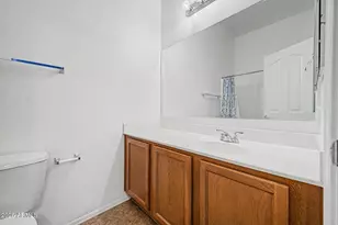 2725 E Mine Creek Rd, Phoenix, AZ 85024 - Photo 18