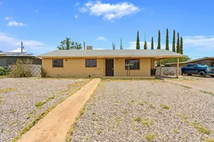 109 E Freihage Dr, Sierra Vista, AZ 85635 - Photo 2